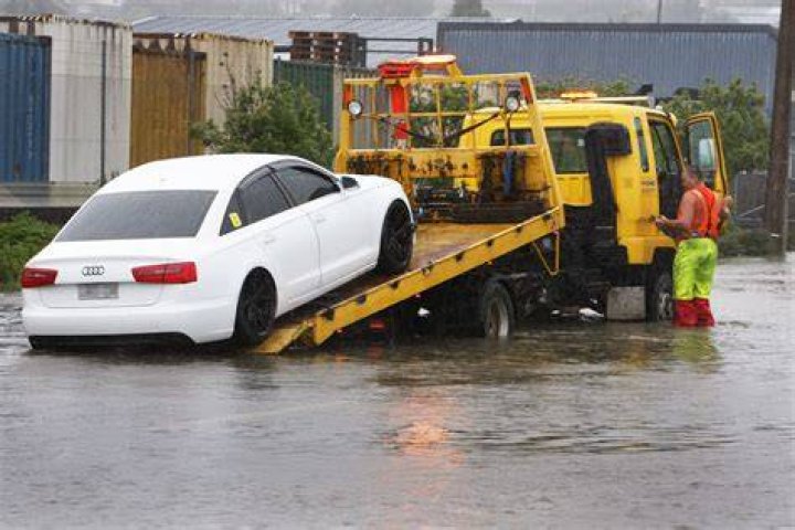 Flooding on Kaka St in Morningside, Whangārei. Photo / Michael Cunningham