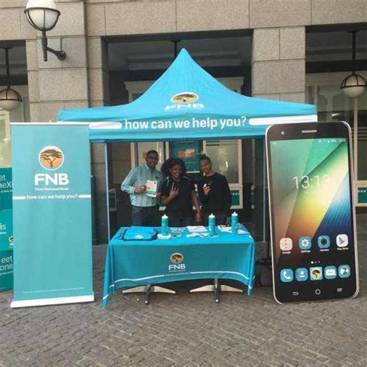 FNB contact details, branches, branch code, trading hours, vacancies