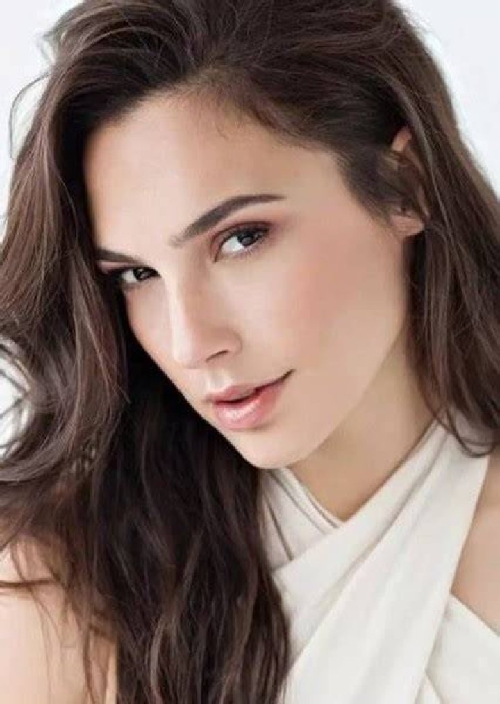Gal Gadot Fan Casting