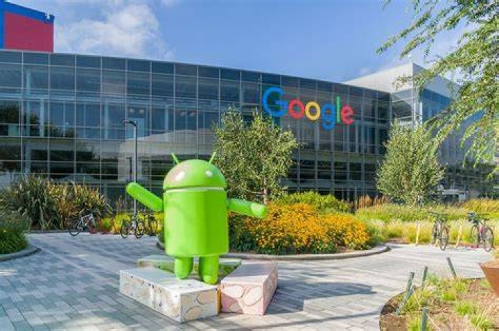Google's CEO was grilled about a bizarre YouTube conspiracy theory