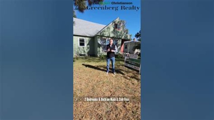 Greenberg Realty Just listed 2322 9th Ave N in Grand Forks, ND. Visit