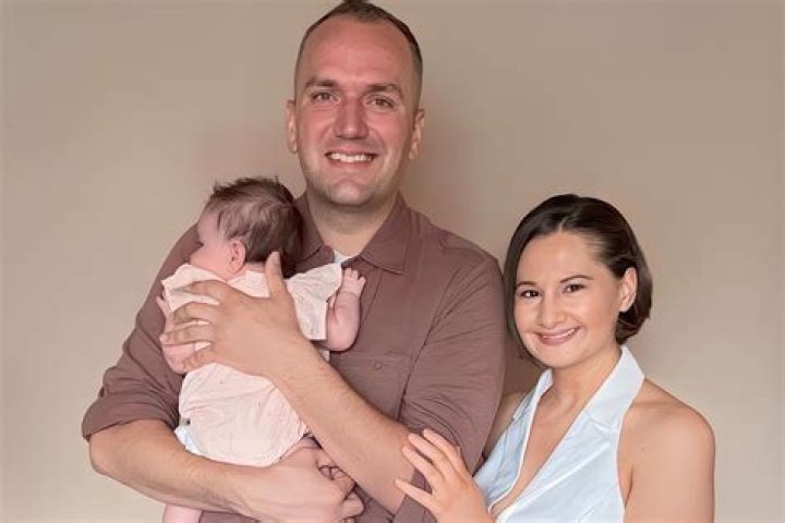 Gypsy Rose Blanchard shares new pic from her home&rsquo; party