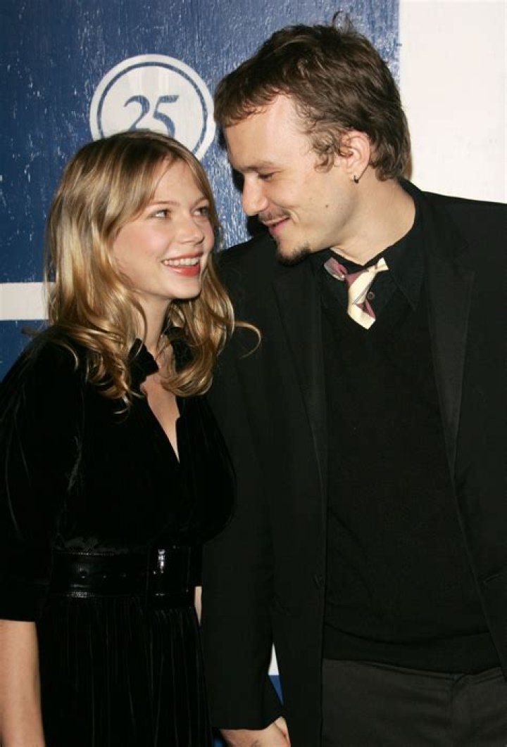 Heath Ledger and Julia Stiles in 10 Things I Hate About You.
