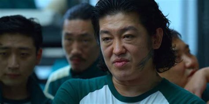 Heo Sung-Tae in Squid Game Heo Sung-Tae in Squid Game