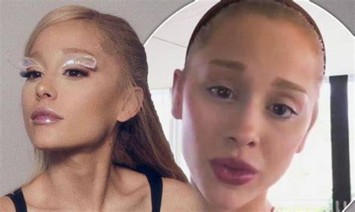 Here's What Ariana Grande Looks Like Going Makeup Free