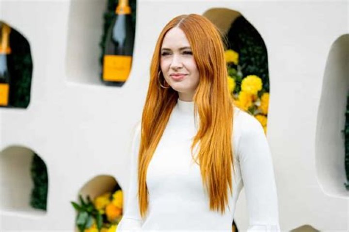 How long has Karen Gillan been married? How long has Karen Gillan been married?