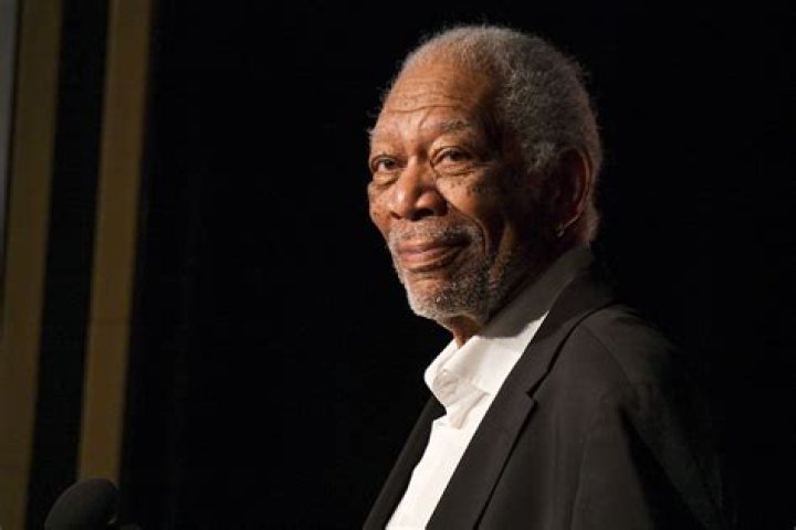 How old is Morgan Harvey?