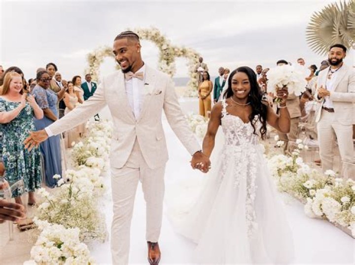 “I’m So Petite”: On Day of Her Wedding Day, ‘Nervous’ Simone Biles Finally
Reveals Her Glamorous Wedding Gown