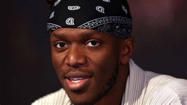 “Im Ugly AF”- KSI Responds to YouTuber Dream Putting Up a Mask Again While
Sharing a Wholesome Message on Self-Love