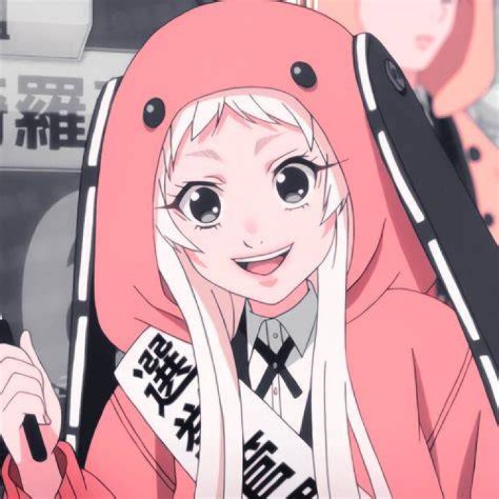 Im Yeo-jin as Runa Yomozuki in Kakegurui 