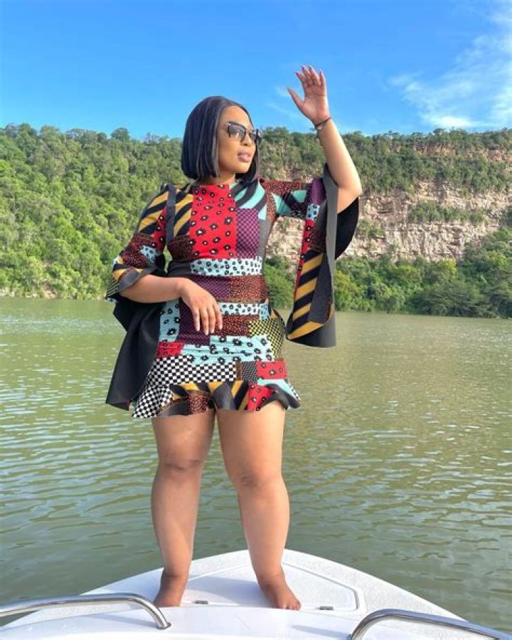 ‘Imbewu’ Star Phindile Gwala’s Thirst Trap Pictures Sets Tongues Wagging: “Body Is Always Bodying”