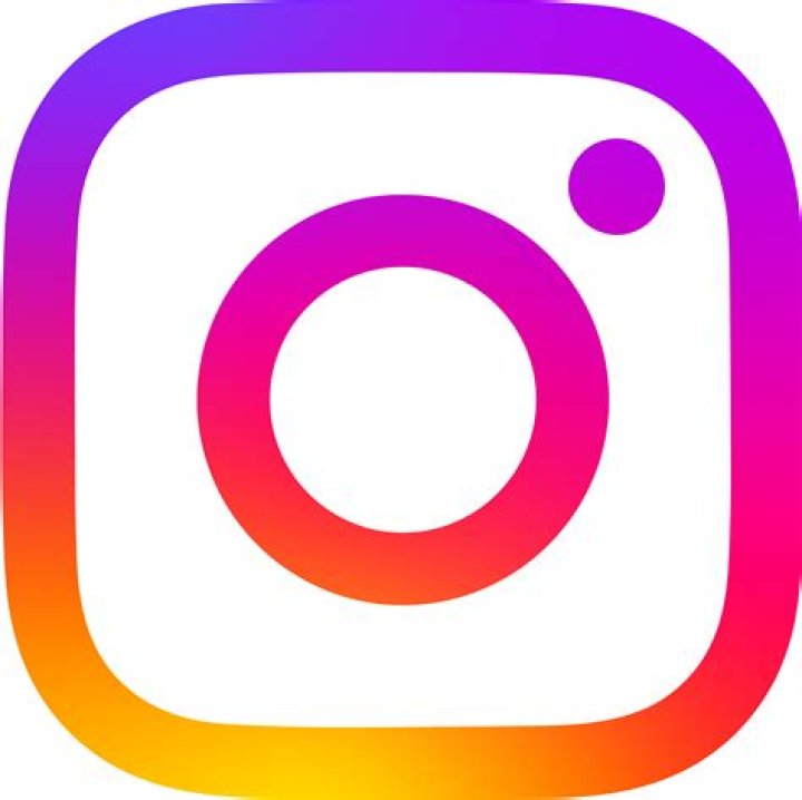 Instagram Icon PNG