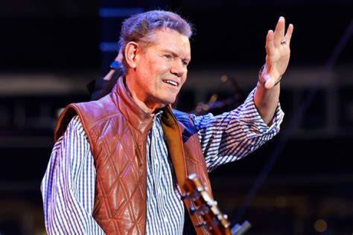 Is Randy Travis still alive?
