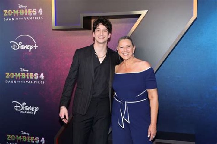 Jeffrey Brezovar's bio: meet the father of the fast-rising star Milo Manheim