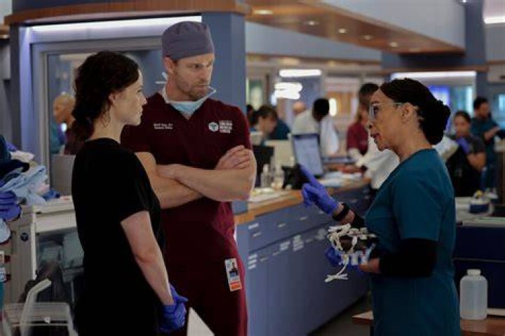 Jessy Schram Looks Back At Hannah's Toughest Scene On Chicago Med