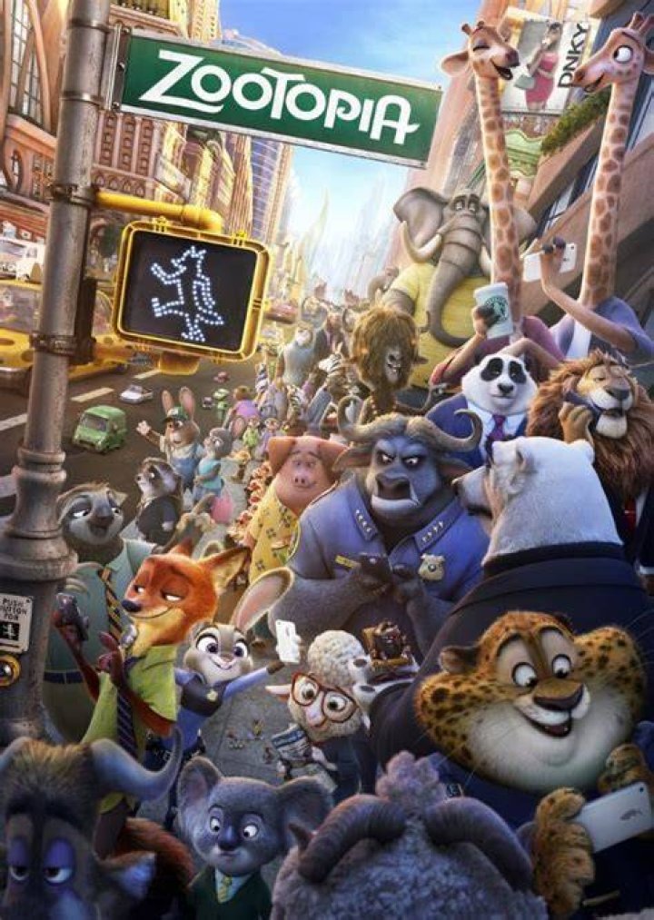 John Goodman as Mayor Lionheart in Zootopia (2006)