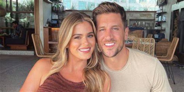 JoJo Fletcher & Jordan Rodgers Get Married