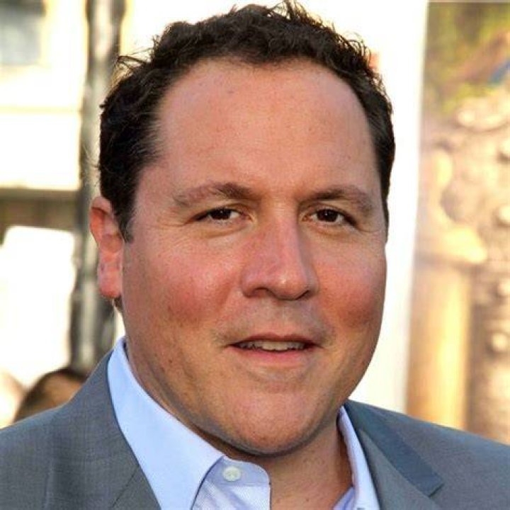 Jon Favreau net worth