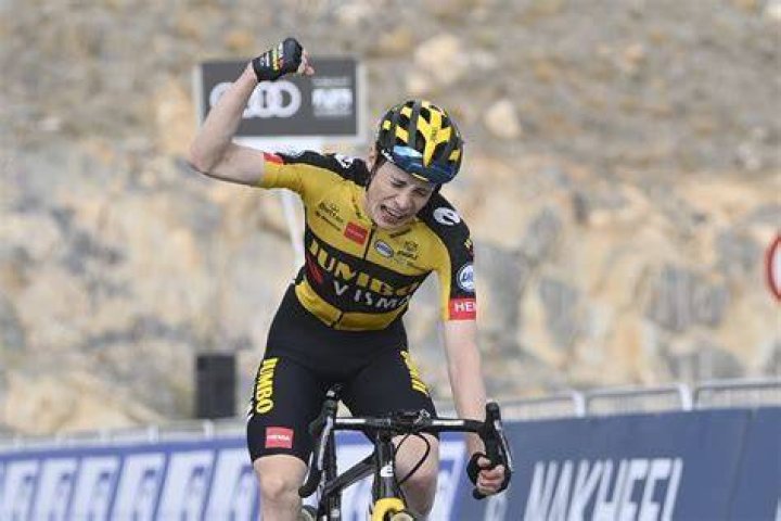 Jonas Vingegaard (JumboVisma) wins Stage 5 UAE Tour 2021