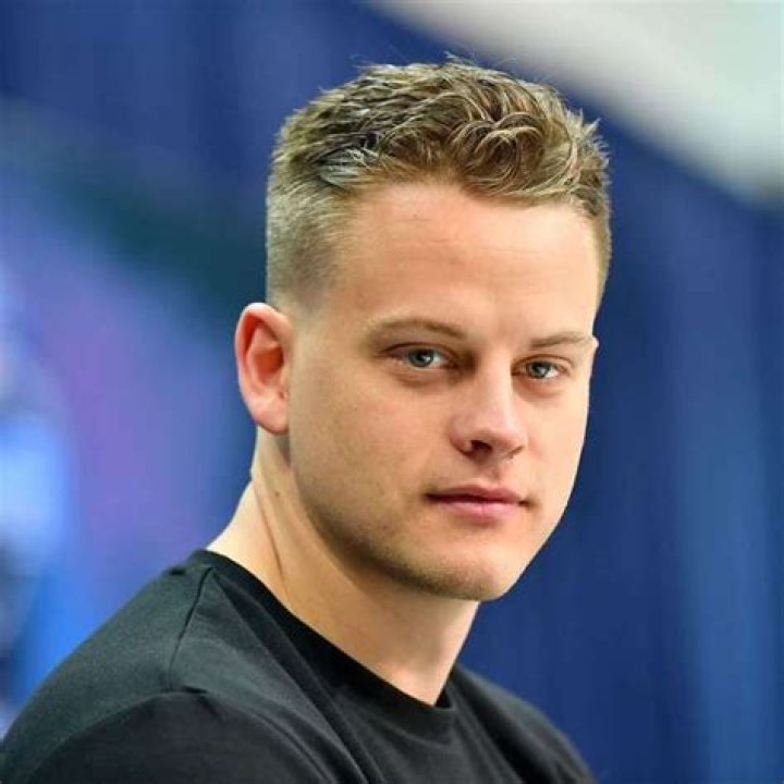 Joseph Lee Burrow Net Worth, Height, Age, Weight, Bio