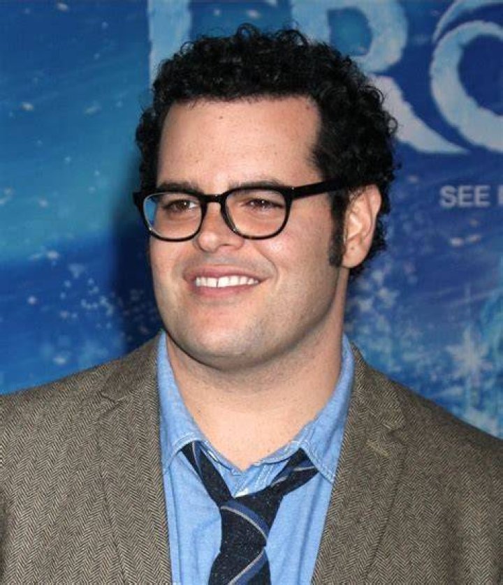 Josh Gad as Hugo in The Hunchback of Notre Dame