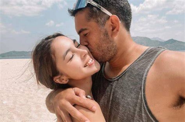 Julia and Gerald are both Pisces. Here&rsquo;s what that means, according to