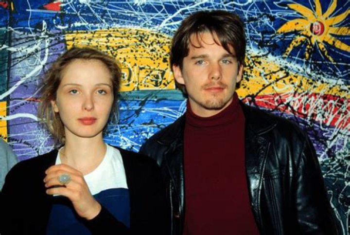 Julie Delpy and Ethan Hawke in Before Sunrise