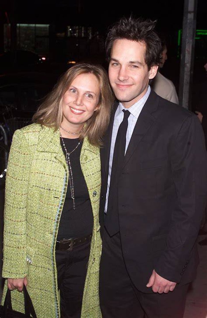 Julie Yaeger Wiki, Biography, Age, Height, Net Worth, Son