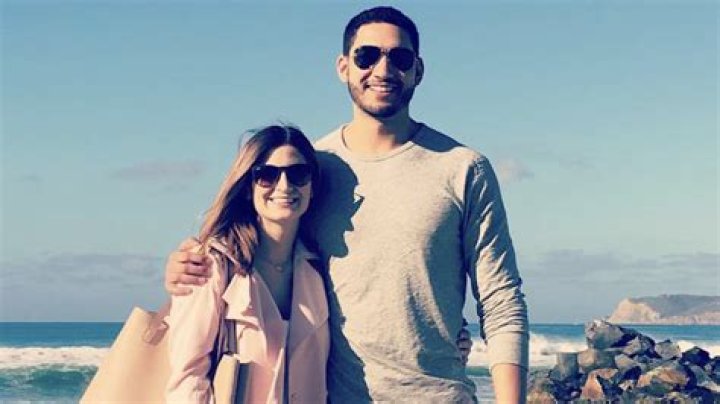 Kaitlan Collins And Will Douglas: A Deep Dive Into Their Lives And Relationship