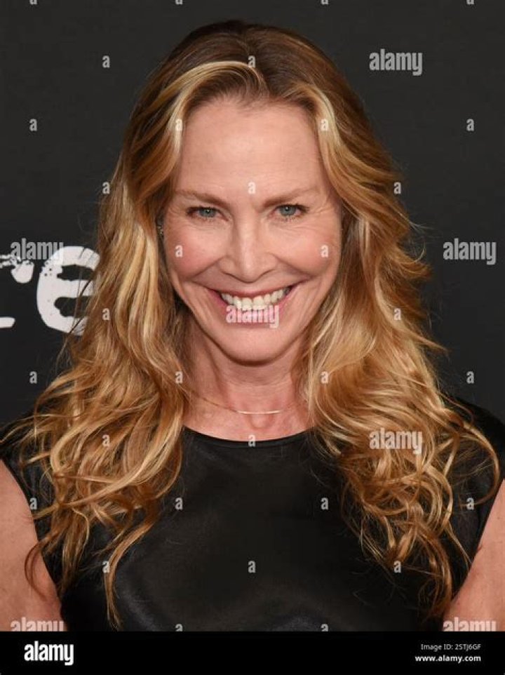 Kathleen Kinmont: The Multifaceted Star Of Hollywood