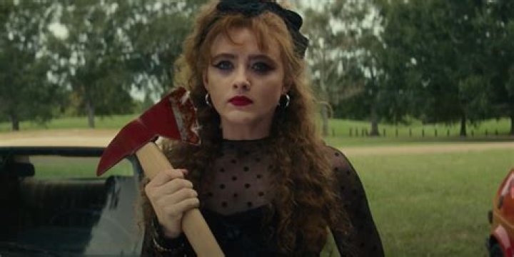 Kathryn Newton as Sharon in The Social Network (TV Show) 