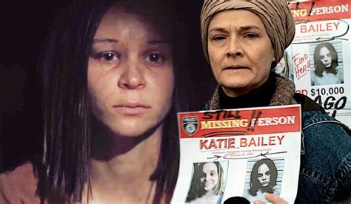 Katie and Dawn Bailey in Mare of Easttown