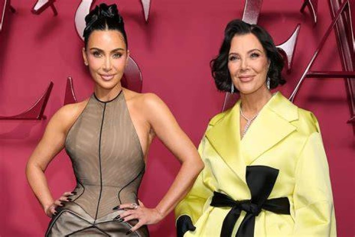 Kim Kardashian&rsquo;s mom, Kris Jenner, schmoozing Elon Musk