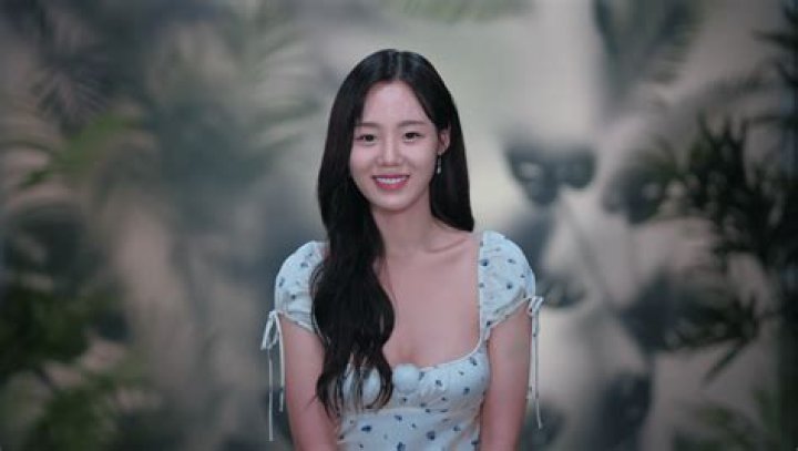 Kim Su Min talking on Single's Inferno