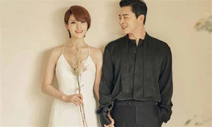 Korean celebrity couple Jo Jung Suk and Gummy are married Her World