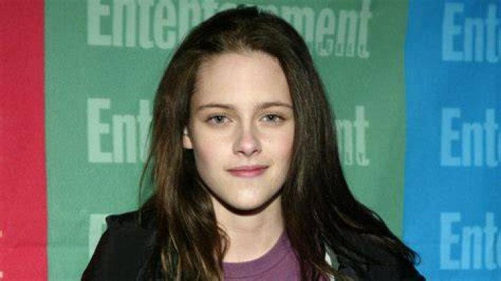 Kristen Stewart as Cinderella in Cinderella (2005)