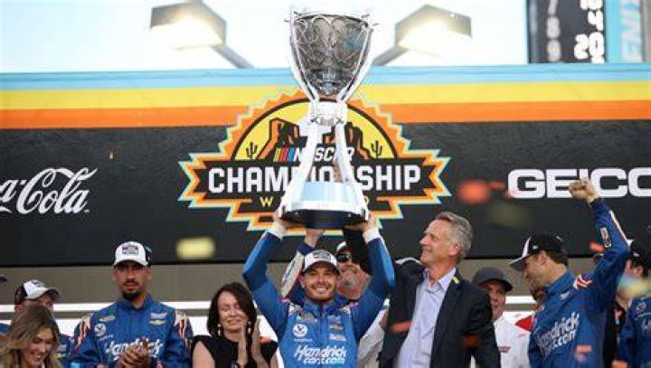 Kyle Larson height
