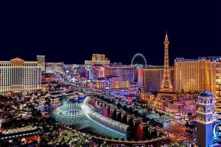 Las Vegas' Best Flea Market [Updated 2024] VegasVibin'