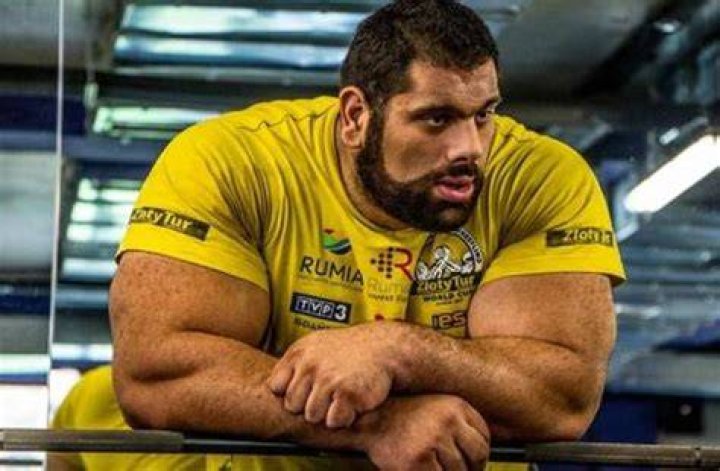 Levan Saginashvili weight