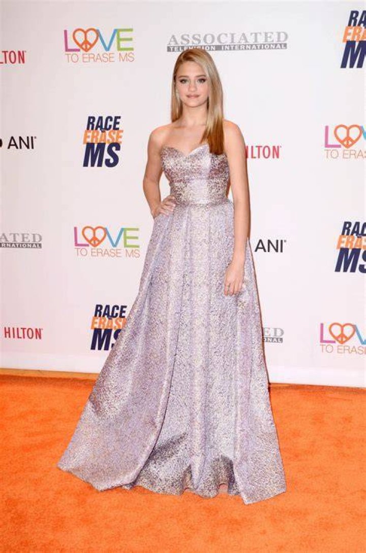 Lizzy Greene Race To Erase MS Gala in Beverly Hills 05/05/2017