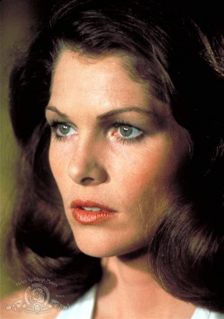 Lois Ayres Age, Birthday, Biography, Movies & Facts HowOld.co