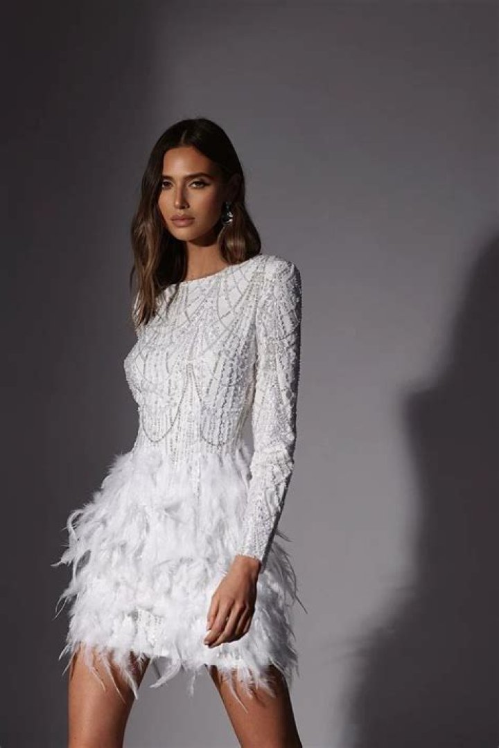 Loose-fitting feathery mini with a V-neckline