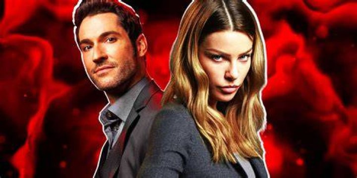 Lucifer and Chloe at video company in Lucifer