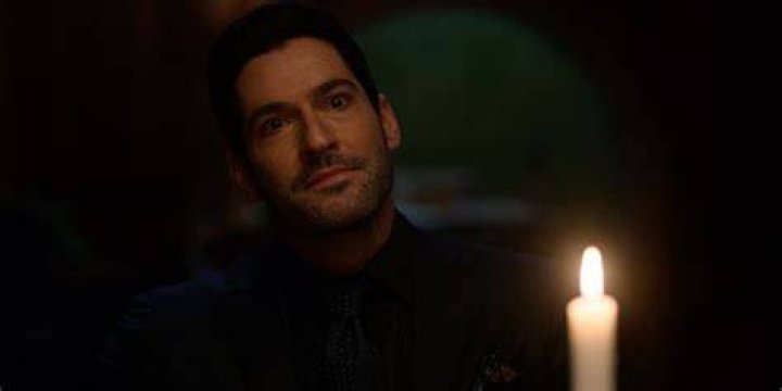 Lucifer at family dinner with candlelight in Lucifer