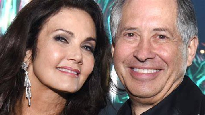 Lynda Carter Shares A Poignant Tribute To Her Late Husband, Robert Altman