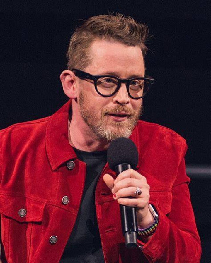 Macaulay Culkin as Kevin in Home Alone Kevin's Revenge 