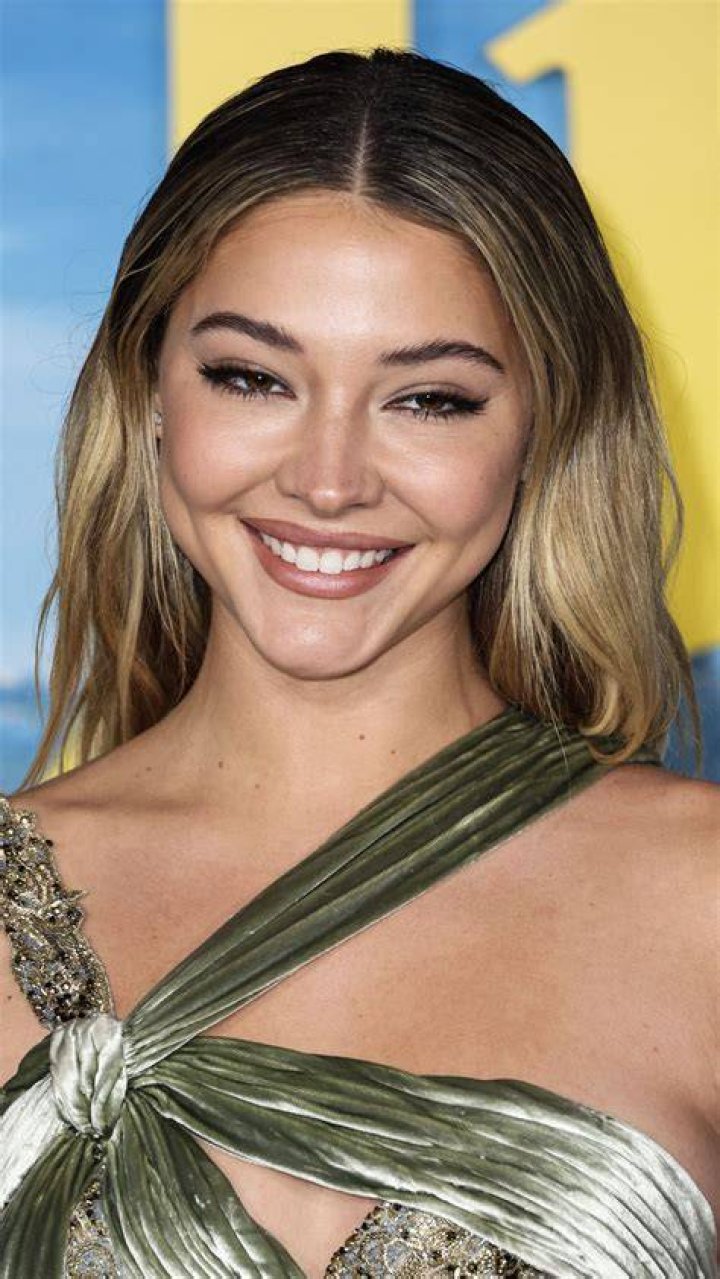Madelyn Cline: The Rise Of A Star In Hollywood