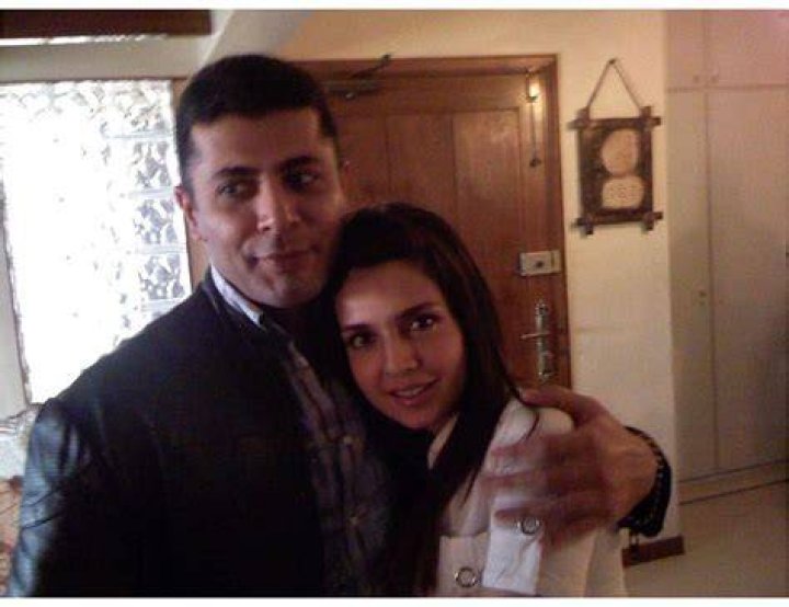 Mahnoor Baloch with her Husband. CelebritiesCouples