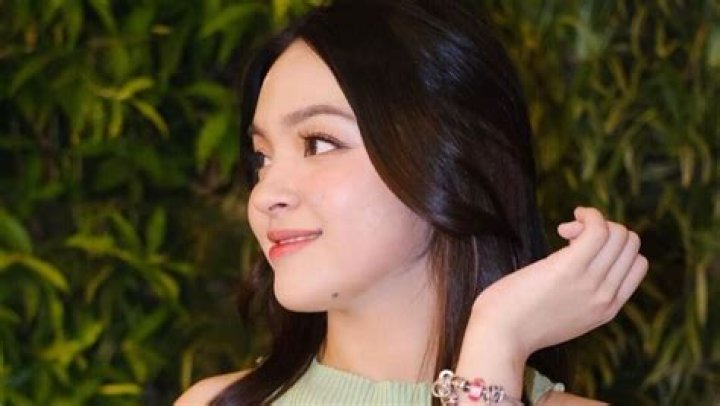 Maria Temara: The Rising Star Of Indonesian Entertainment