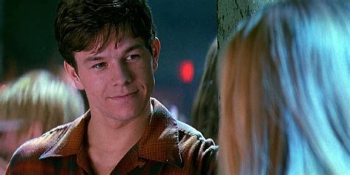 Mark Wahlberg smirking in Fear